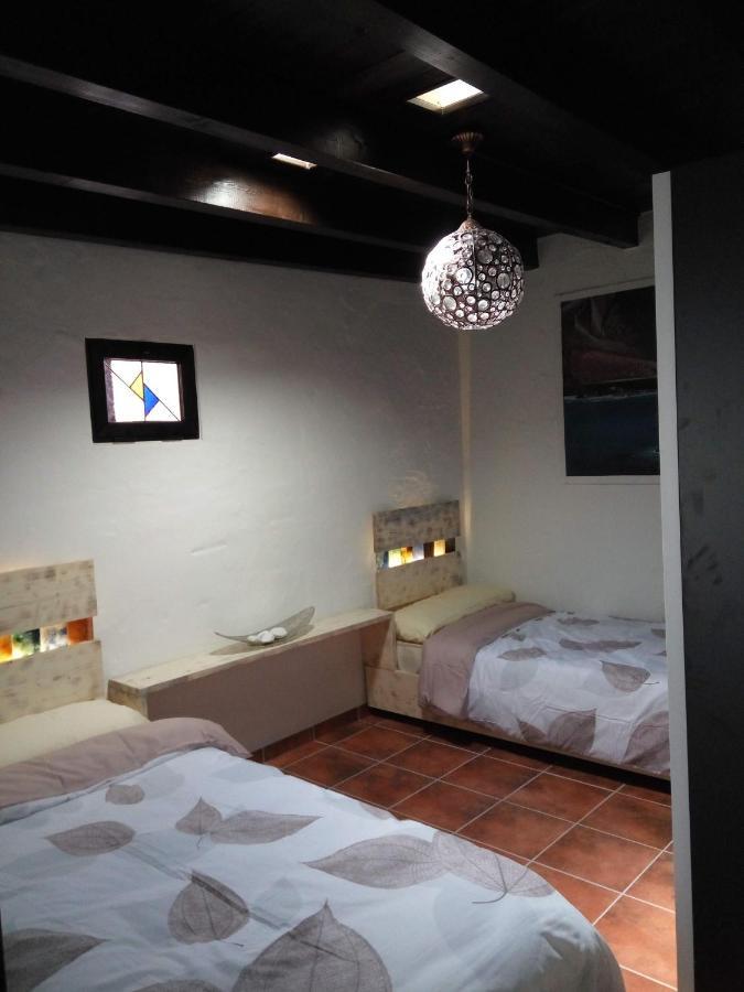 Aloelux Villa !! - Private Villa With Pool , Jacuzzi, Cinema, Massage ,Wonderful View, Art Desing Villa Tías Екстериор снимка